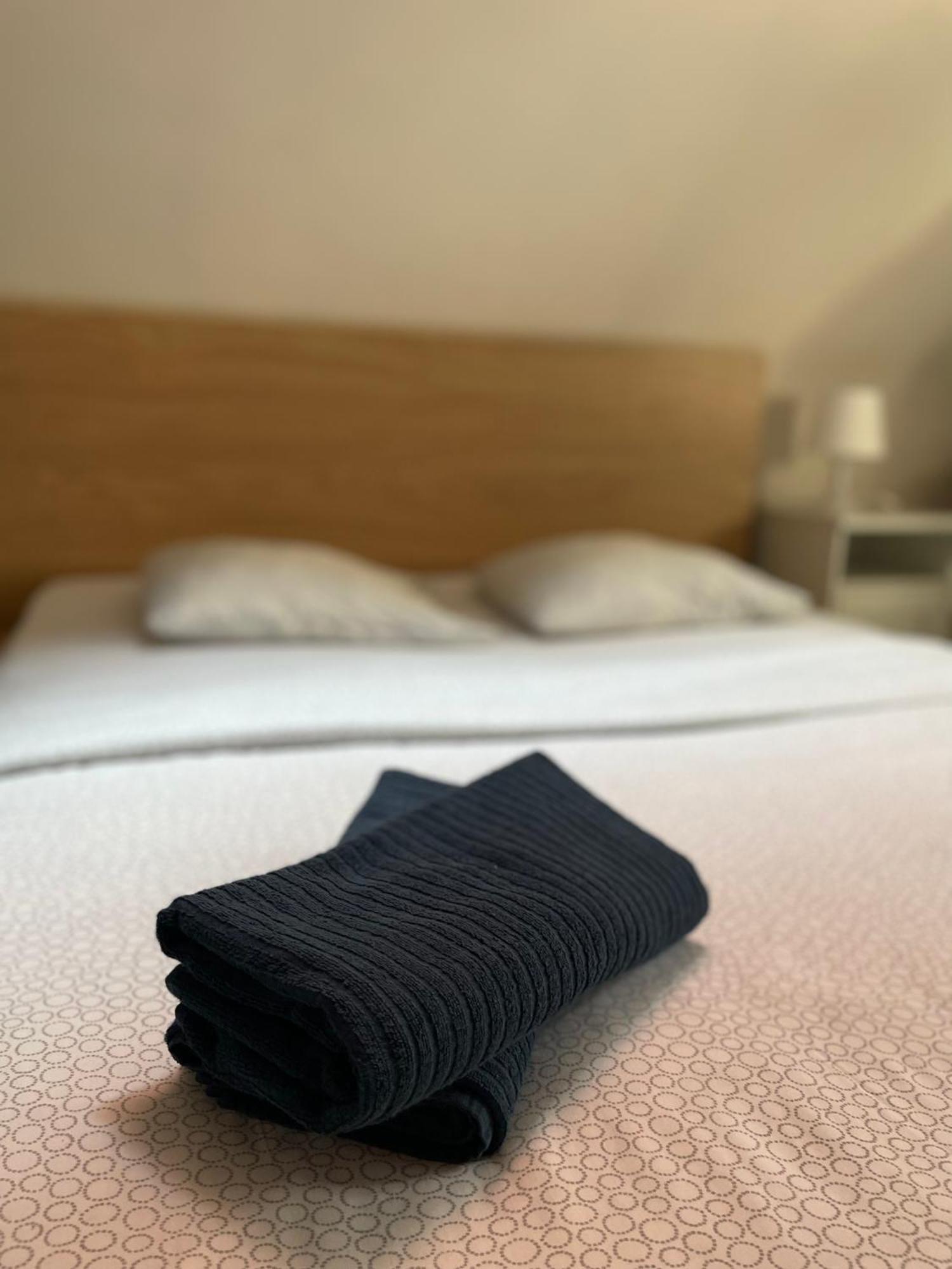 Kolysanka Private Rooms In Old Town Poznan Ngoại thất bức ảnh